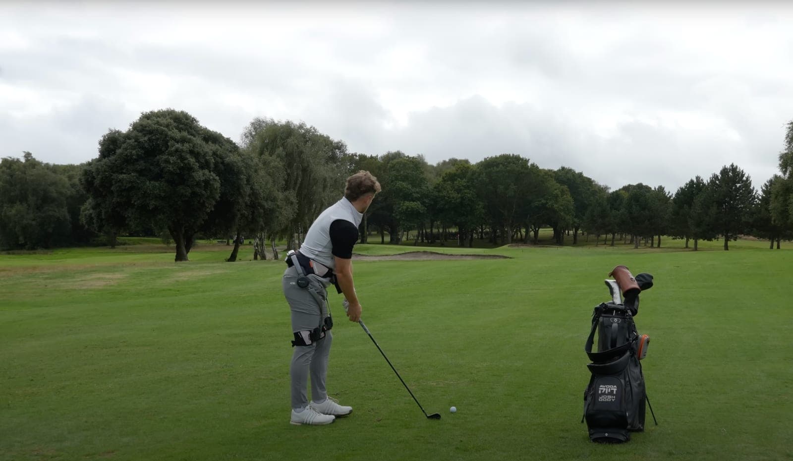 GOEX exoskelett för golf